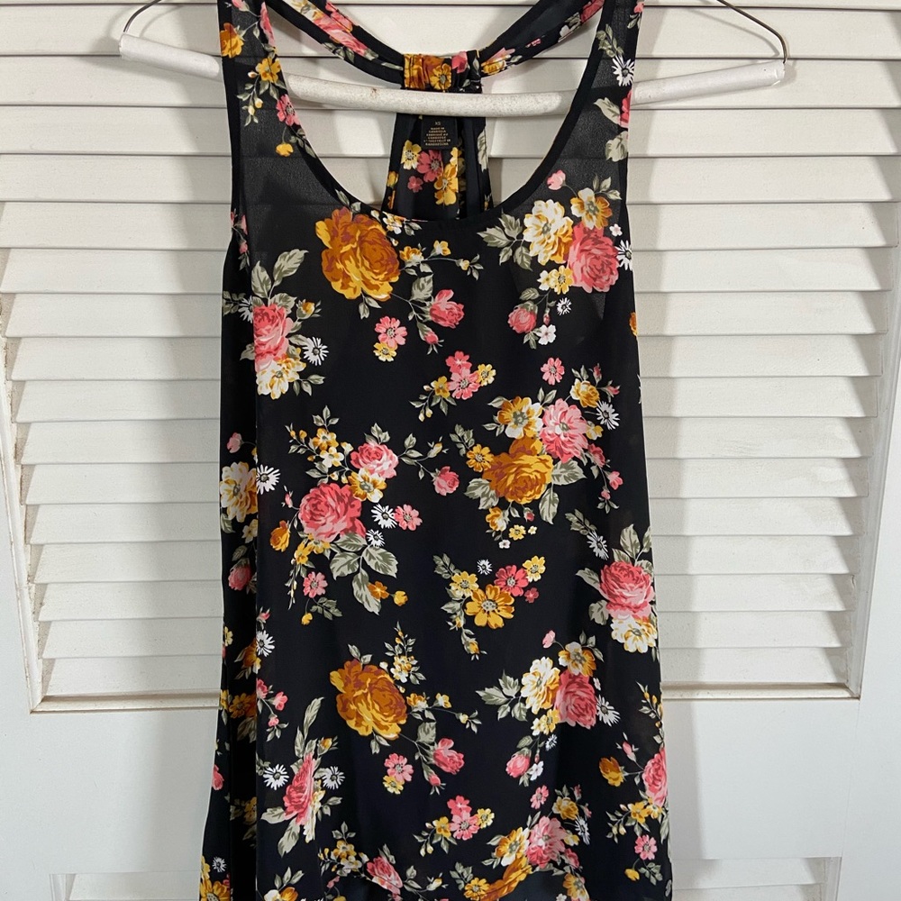 Floral Top CUTE!